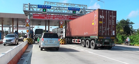 Chính thức thu phí tại trạm thu phí quốc lộ 1A
trên địa bàn Sóc Trăng