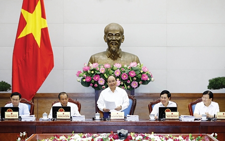 Thủ tướng: Không ngồi nhà chờ báo cáo