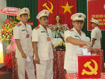 11/15 chi bộ trực thuộc tổ chức Đại hội chi bộ, nhiệm kỳ 2017-2020