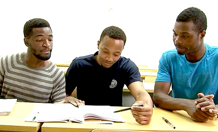 Trung Quốc đổ tiền củng cố vị thế ở châu Phi