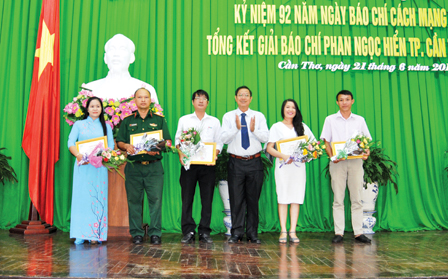 Nhiều hoạt động Kỷ niệm 92 năm Ngày Báo chí Cách mạng Việt Nam