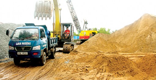 Giá cát tăng cao kỷ lục, có dấu hiệu làm giá