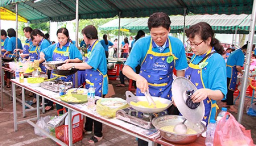 Tổ chức Hội thi Khéo tay trong cán bộ công đoàn chuyên trách