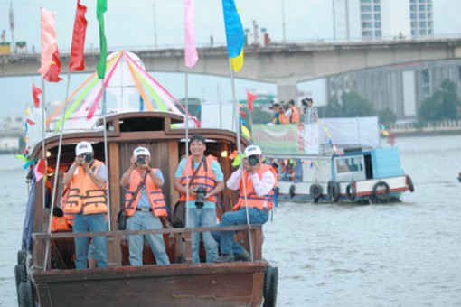 Trẻ một cách già nua!