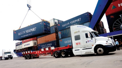 Thận trọng trên đường đi