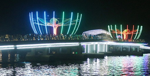 Lần đầu diễn ra Ngày hội Du lịch -
Đêm hoa đăng Ninh Kiều, Cần Thơ