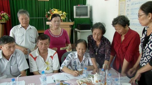 CLB Liên thế hệ tự giúp nhau