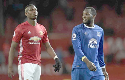 Tiền đạo lên ngôi trong phiên chợ hè năm 2017