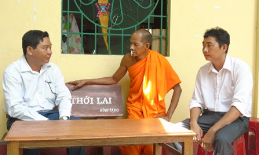 Chăm lo đời sống đồng bào dân tộc Khmer