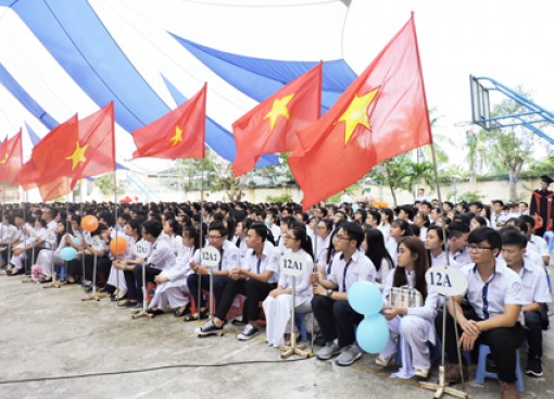 Sớm nhất 1-8 tựu trường