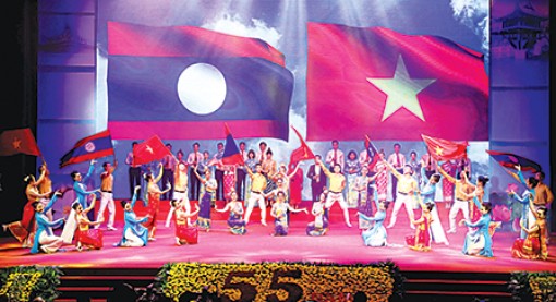 Kỷ niệm trọng thể 55 năm Ngày thiết lập quan hệ ngoại giao, 40 năm Ngày ký Hiệp ước Hữu nghị và Hợp tác Việt Nam - Lào