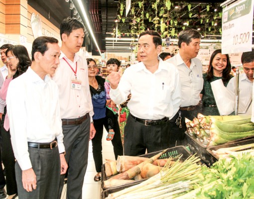 Nỗ lực nâng tầm