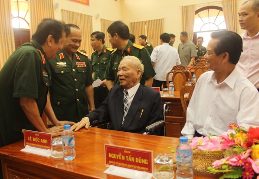 Đảng ủy - Bộ Tư lệnh Quân khu 9 họp mặt Đảng ủy viên qua các thời kỳ