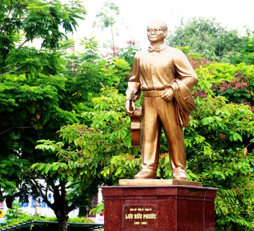 Xứng tầm danh nhân văn hóa đất Tây Đô