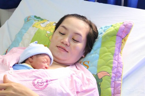 Sữa mẹ là nguồn thực phẩm dinh dưỡng tự nhiên tốt nhất