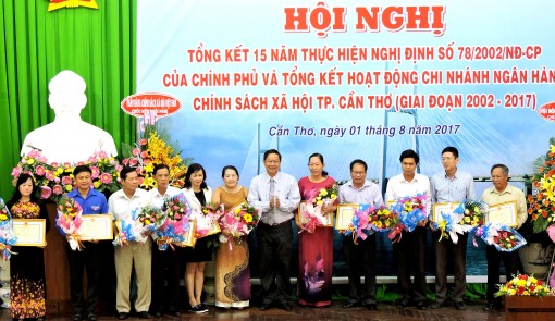 Gần 500.000 lượt hộ vay vốn chính sách xã hội