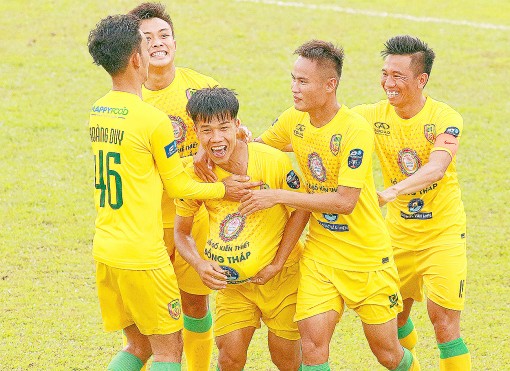 Đồng Tháp trụ hạng và nỗi lo còn đó