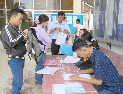 Nhiều chính sách thu hút thí sinh