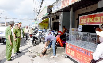 Ninh Kiều quyết tâm lập lại trật tự đô thị, đảm bảo trật tự an toàn giao thông