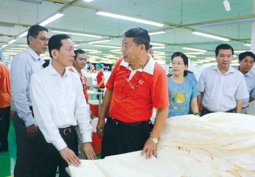 Thành phố sẽ hỗ trợ và tạo điều kiện cho Công ty TNHH Kwong Lung - Meko sớm ổn định sản xuất kinh doanh