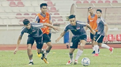 “Sư tử biển” quyết chiến “Hổ Harimau”