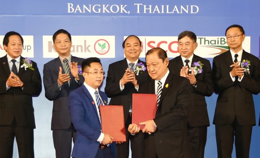 Thủ tướng dự Diễn đàn hợp tác kinh tế Việt Nam - Thái Lan