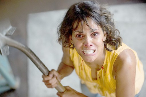 Halle Berry trở lại