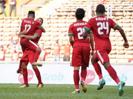 Đội bóng xứ vạn đảo vào bán kết