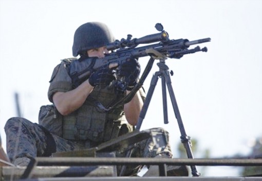 Mỹ khôi phục chương trình trang bị vũ khí quân dụng cho cảnh sát