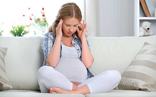 Nhận diện nguyên nhân nhức đầu khi mang thai và cách chữa trị