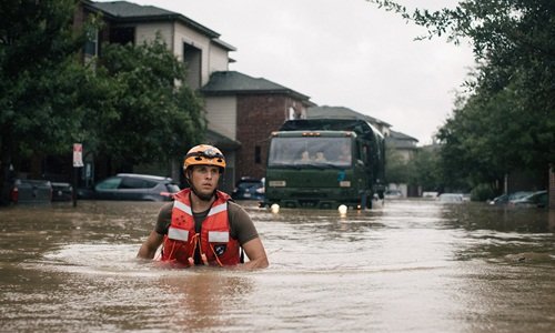 Tổng thống Trump đề xuất khoản hỗ trợ tái thiết sau bão Harvey