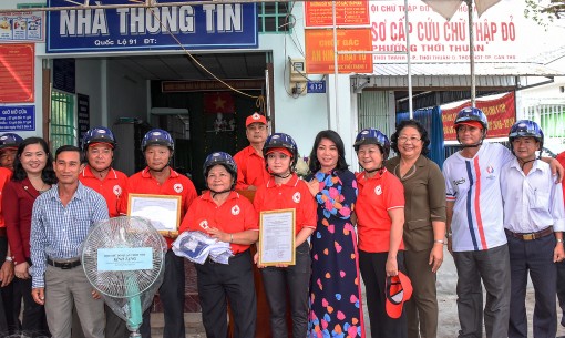 Ra mắt điểm sơ cấp cứu tai nạn giao thông