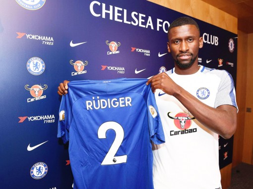 Tiền đạo đường phố thành ngôi sao 43 triệu USD