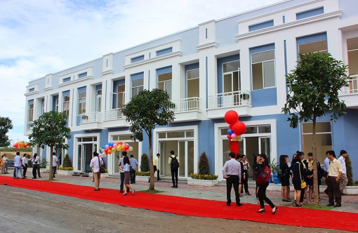 Khởi công - khánh thành nhà mẫu

và mở bán Khu đô thị mới HQC Trà Vinh