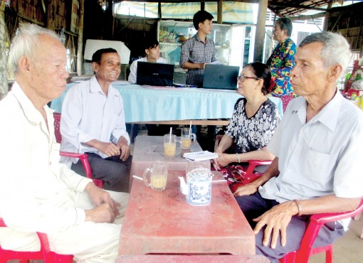 ពង្រីក​តួ​នា​ទី​ឈាន​មុខ​របស់​កម្មា​ភិ​បាល​បក្ខ​ជន