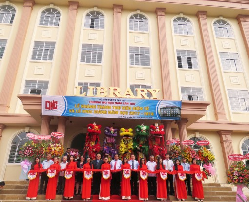 Trường Đại học Y Dược Cần Thơ, Đại học Nam Cần Thơ khai giảng năm học mới