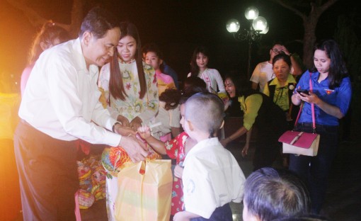 Nhiều hoạt động vui Tết Trung thu, chăm lo thiếu nhi