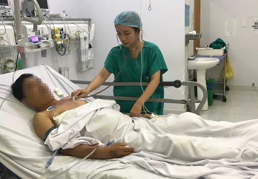 Thoát cảnh 4 năm ngủ ngồi nhờ phẫu thuật cắt kén khí phổi