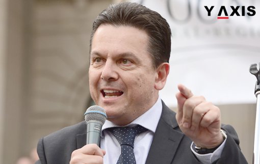 Thêm một thượng nghị sĩ Úc từ chức vì quốc tịch kép