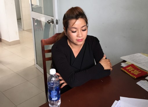 Bắt đối tượng vận chuyển ma túy tổng hợp