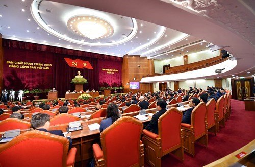 Trung ương thảo luận về đổi mới, sắp xếp lại tổ chức bộ máy