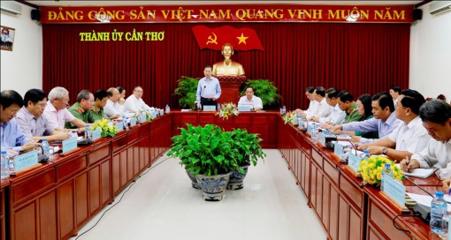 Sắp xếp lại đội ngũ cán bộ, công chức phát huy hiệu quả, đáp ứng yêu cầu công tác