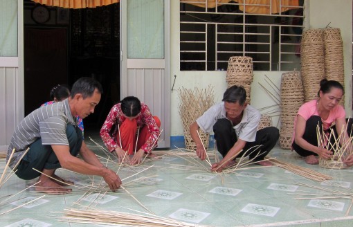 Nỗ lực giảm nghèo bền vững