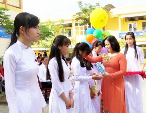 Đảng và Nhà nước luôn quan tâm, chăm lo cho phụ nữ phát triển