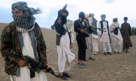 Taliban tấn công căn cứ quân sự chính phủ Afghanistan