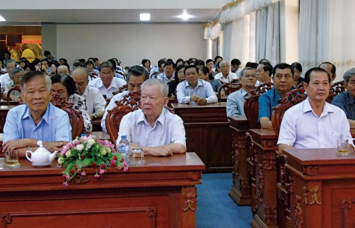 Xây dựng đội ngũ cán bộ thành phố đủ tâm, đủ tầm, đáp ứng yêu cầu nhiệm vụ trong giai đoạn mới