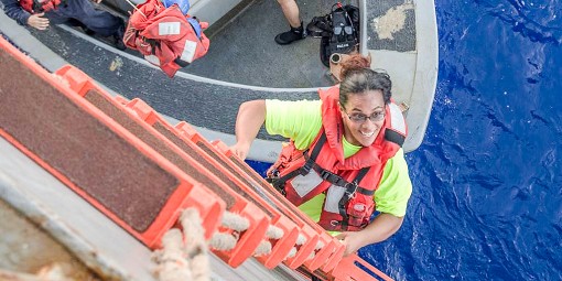 Hai phụ nữ được cứu sau 5 tháng

lênh đênh trên biển