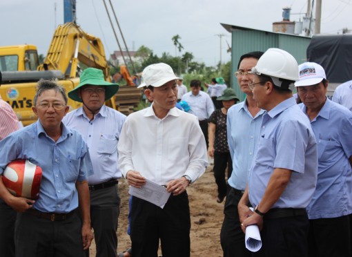 Đến 30-4-2018 hoàn thành công trình hồ Bún Xáng