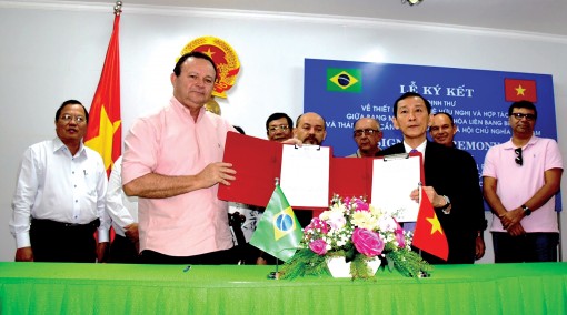 Mở hướng hợp tác mới