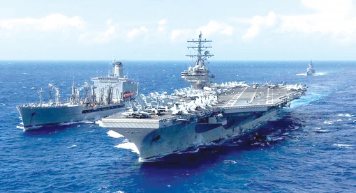 Mỹ phô diễn sức mạnh trên Thái Bình Dương